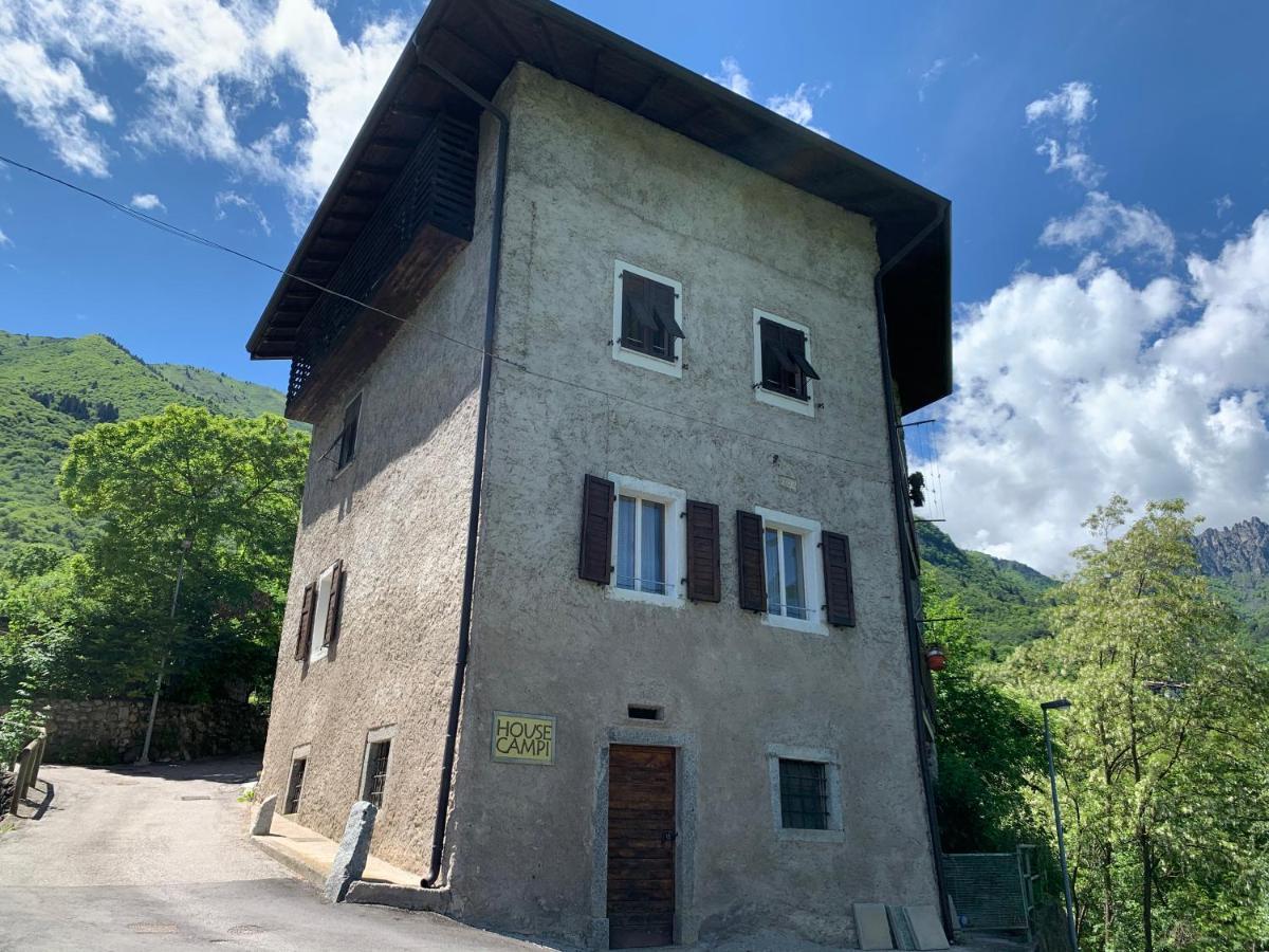 Apartamento House Campi Riva del Garda Exterior foto